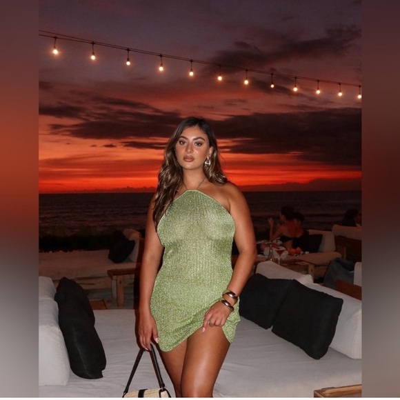 White fox boutique green sparkly dress - Picture 3 of 3